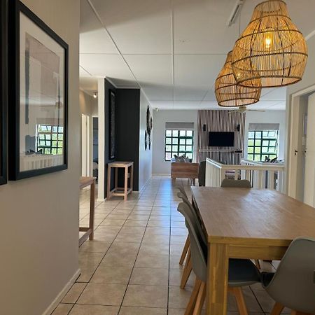 Settler Sands Resort - Holsboer Vacations Port Alfred Exteriör bild
