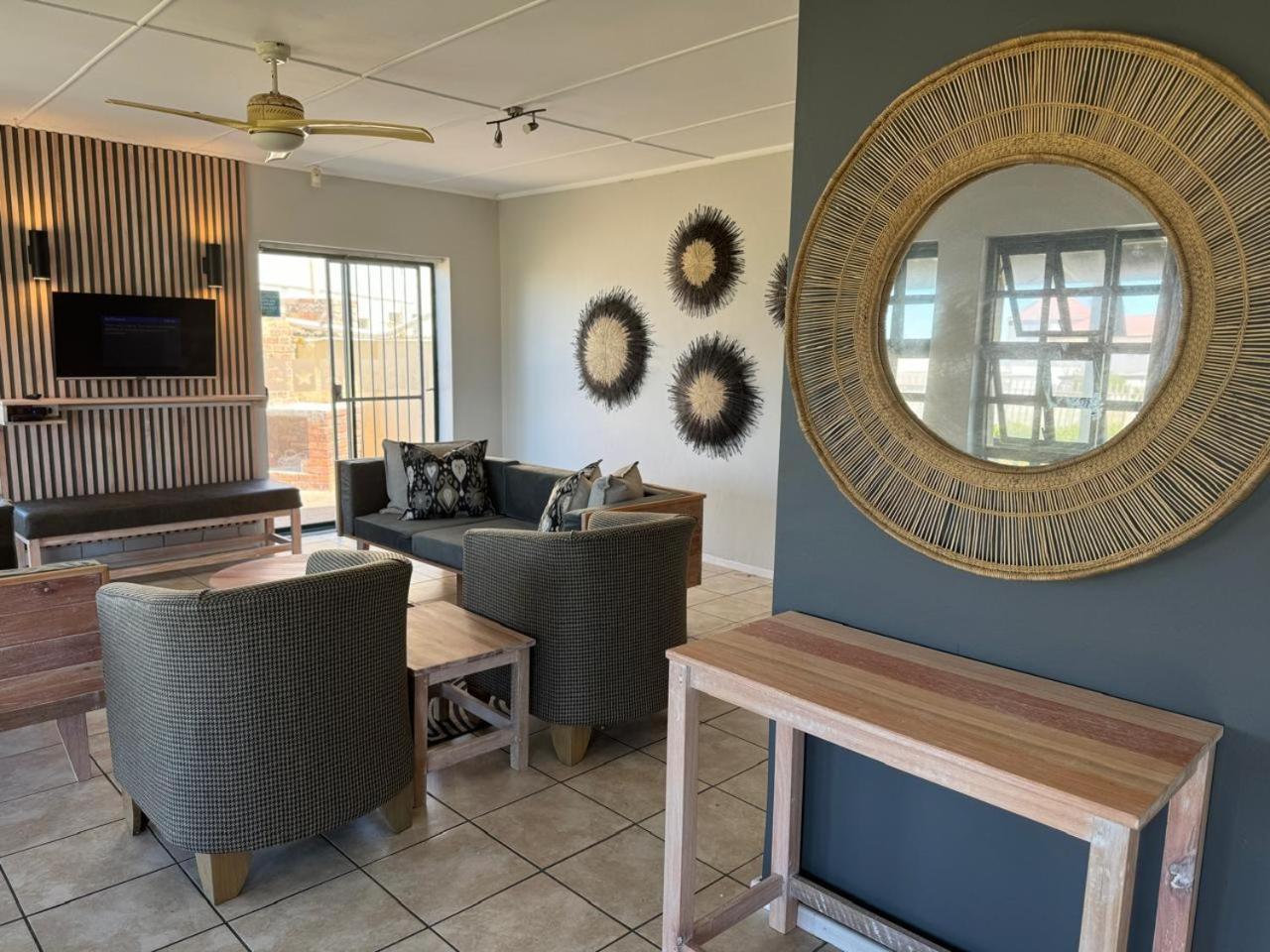 Settler Sands Resort - Holsboer Vacations Port Alfred Exteriör bild